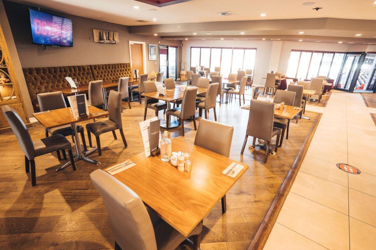 Blackpool Football Club Stadium Hotel, A Member Of Radisson Individuals Exterior foto