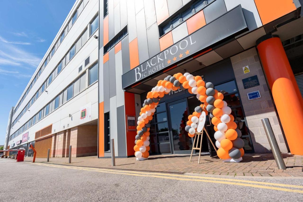 Blackpool Football Club Stadium Hotel, A Member Of Radisson Individuals Exterior foto